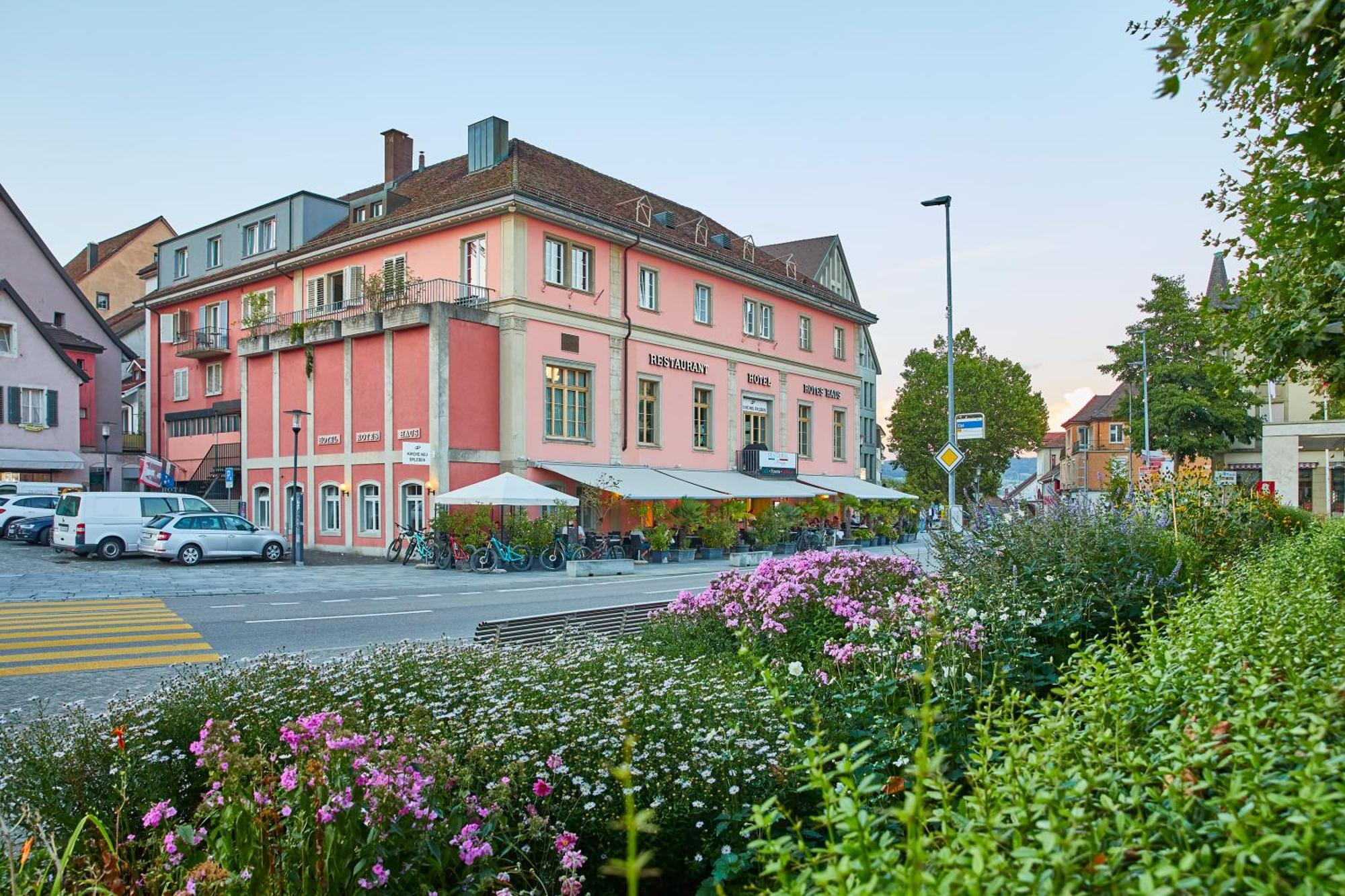Hotel Rotes Haus Brugg  Exterior photo